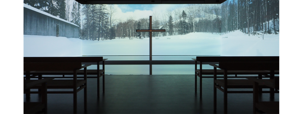 「安藤忠雄展｜青春」展示風景（インスタレーション「水の教会」）