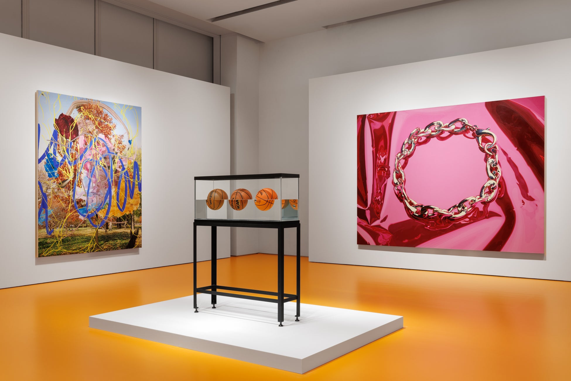 ジェフ·クーンズ「PAINTINGS AND BANALITY」展